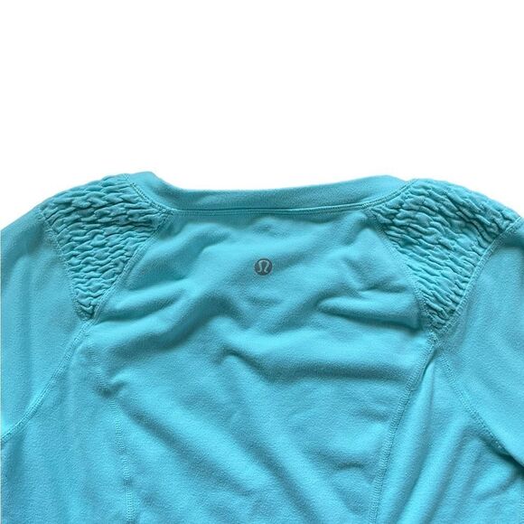 LULULEMON Star Runner Long Sleeve Angel Blue Size 6 - Picture 8 of 9